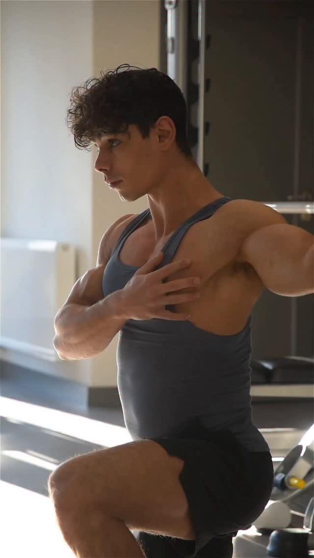 Warming up the joints before killer arm workout