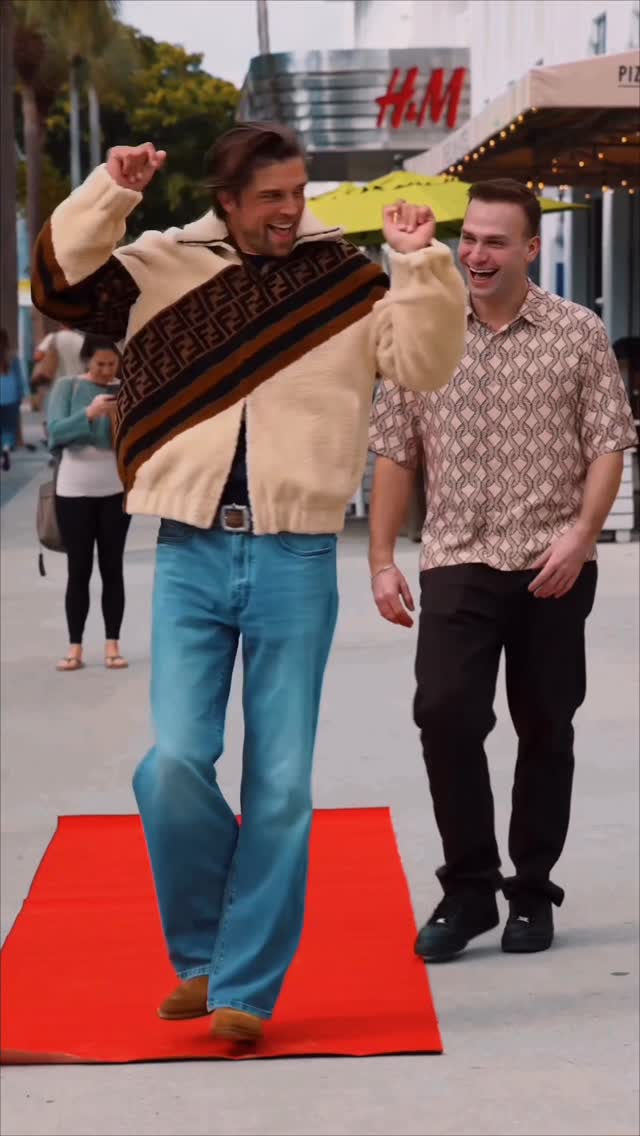 Charisma you feel before he even smiles😎💯