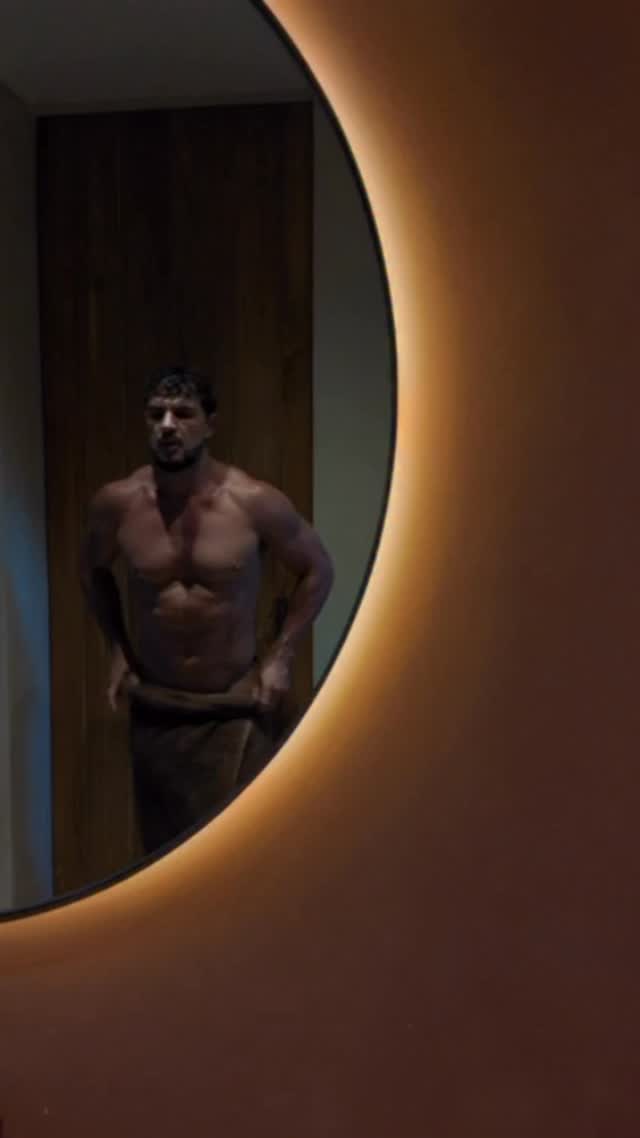 Just checking in 🙌🏽