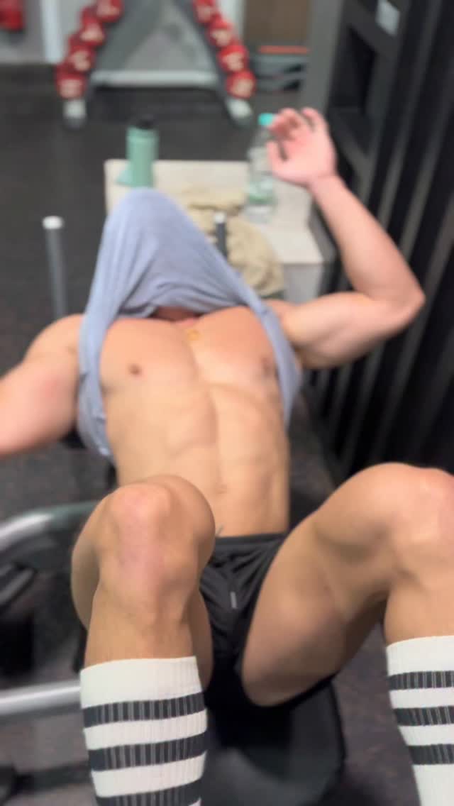 Ab session haha 🥱😂💪