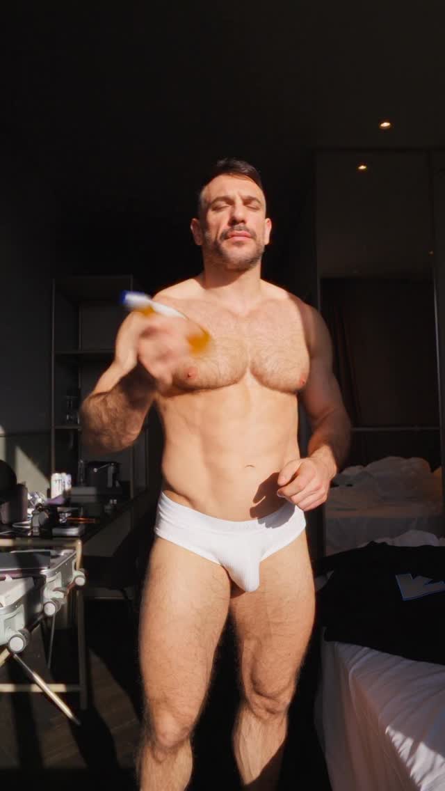 Hotel check out routine