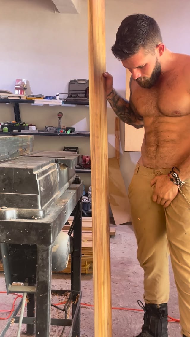 🥵⚒️🔥🪵🔝