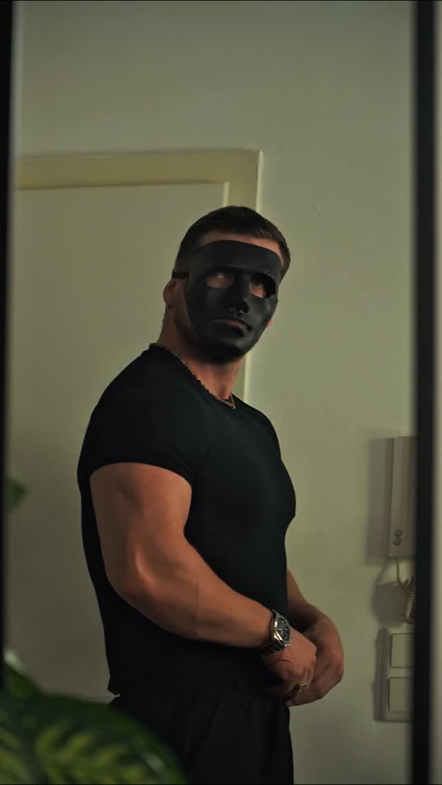 Sometimes I choose black, but not for everything 🎱