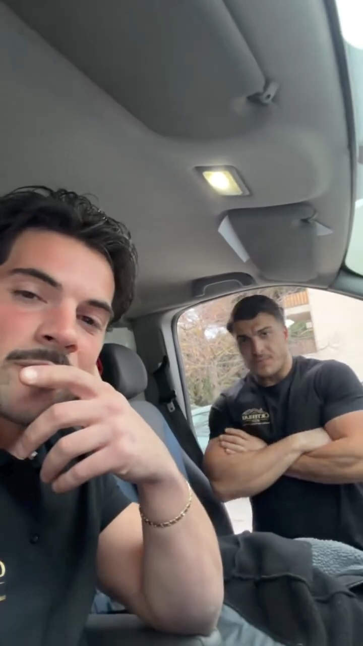 C'EST UNE FIN DE CHANTIER LA TEAM ! À regarder jusqu'à la fin pour voir le rendu de notre signature 🥰🌹