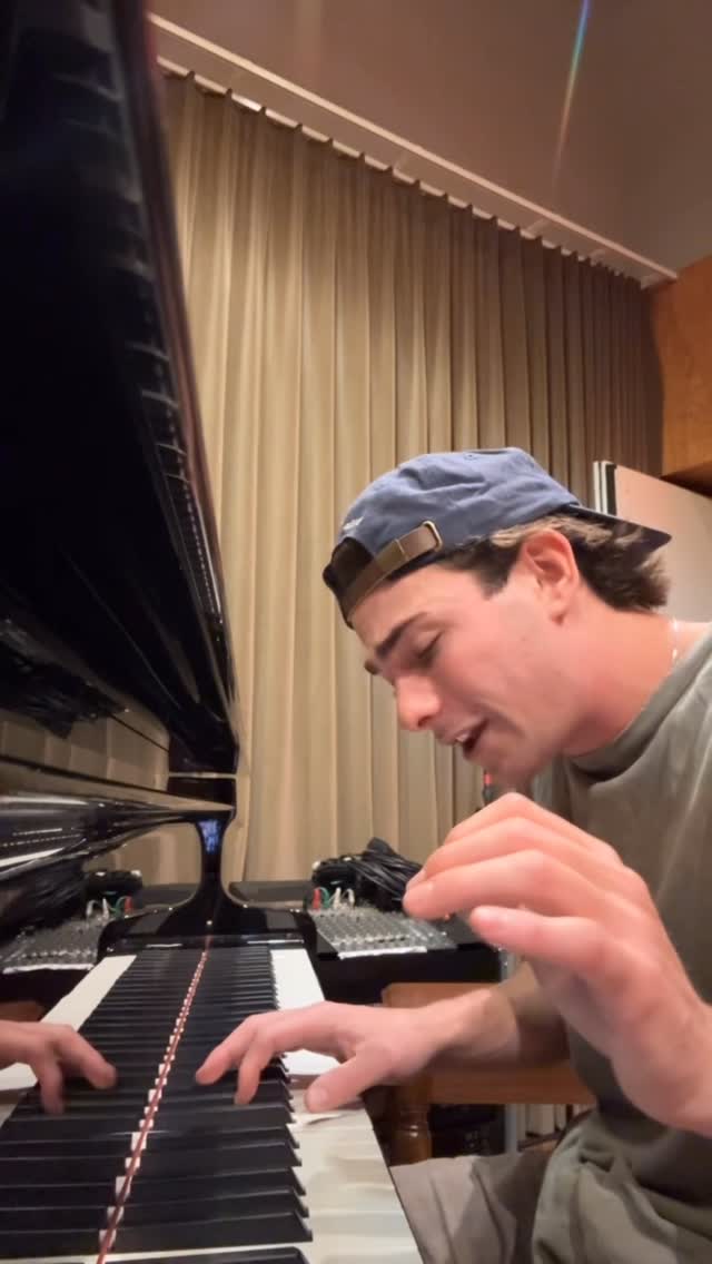 I make it so easy to fall in love