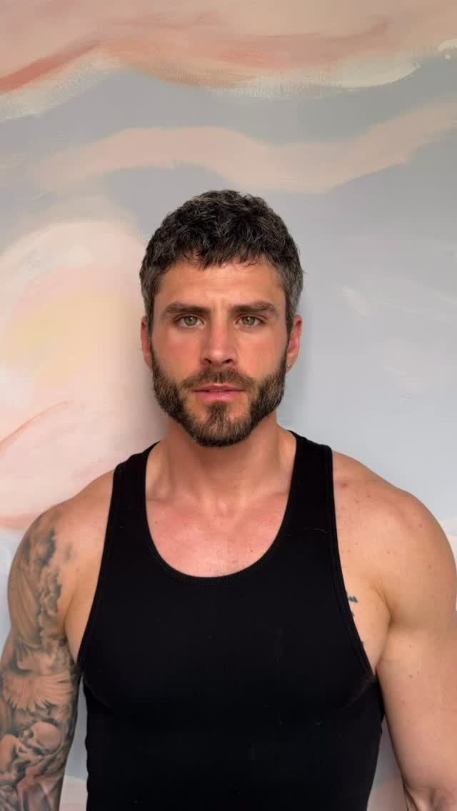 fan cam and haircut showcase 🙂‍↕️😏