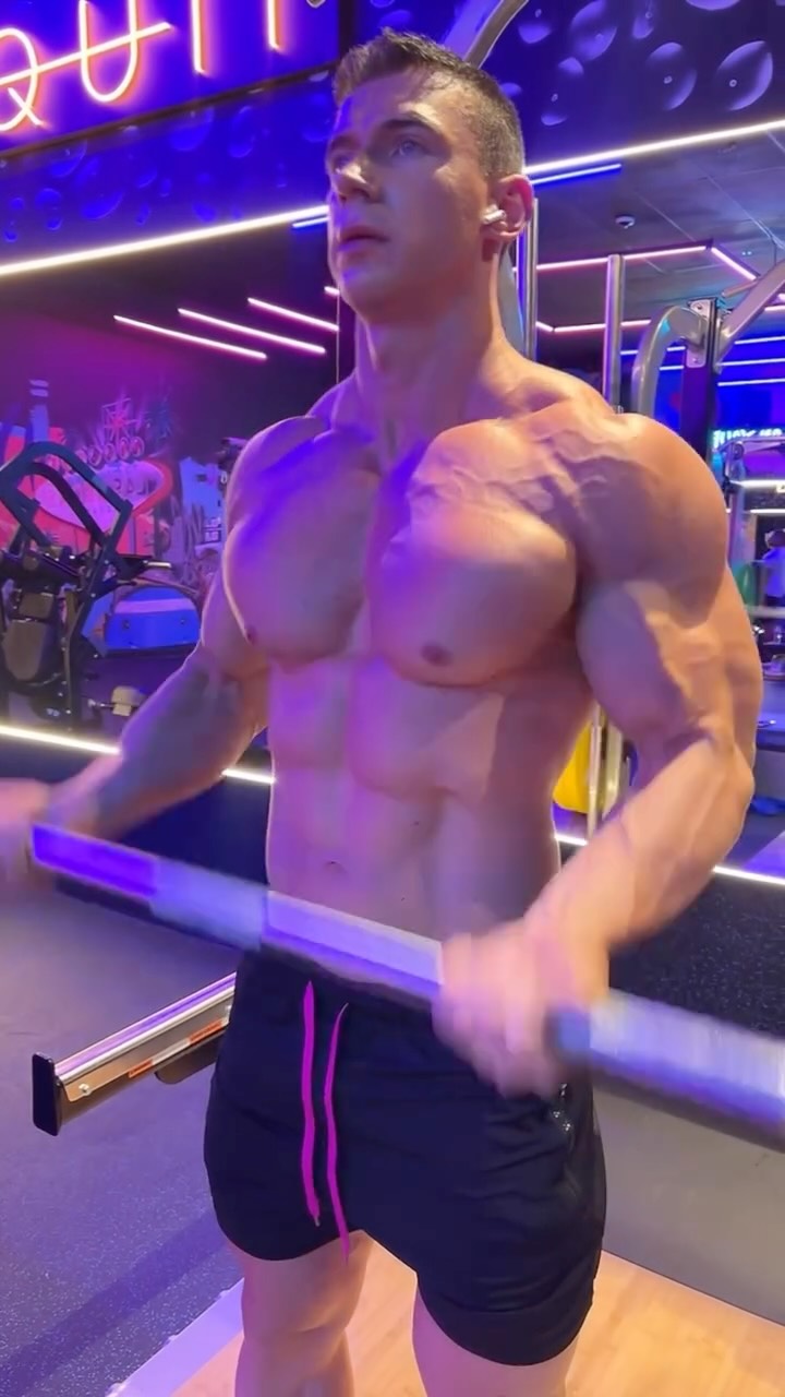 Biceps 💪 workout 😌