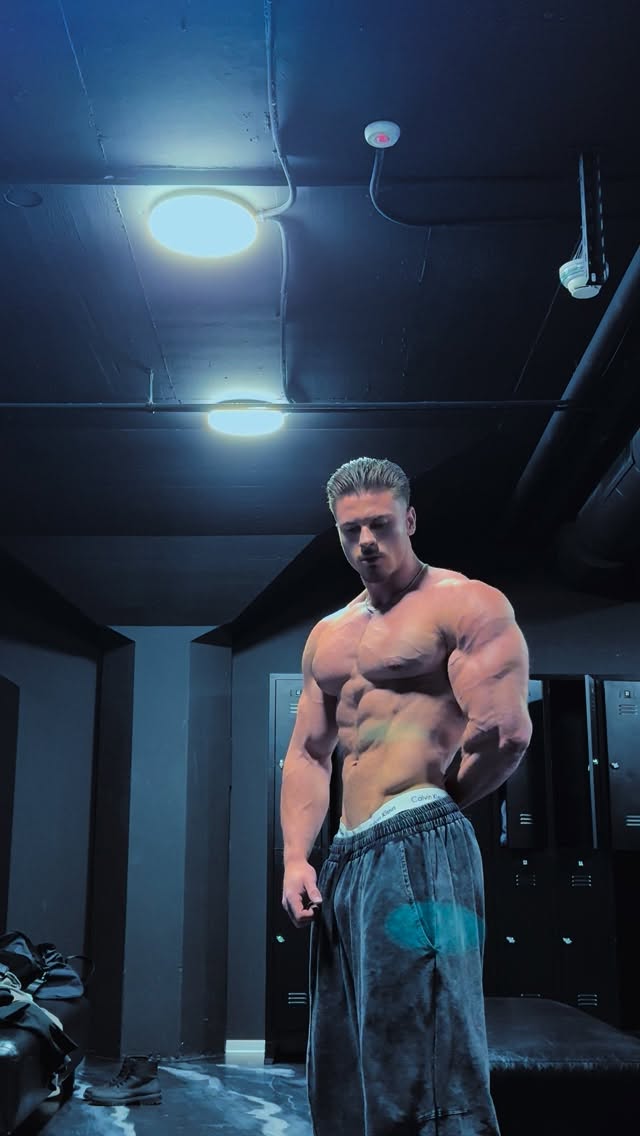 Just some ZYZZ dude