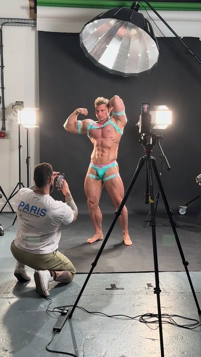 Turns out is 100% real and not ai 😅 shooting Summer 26! Coming soon