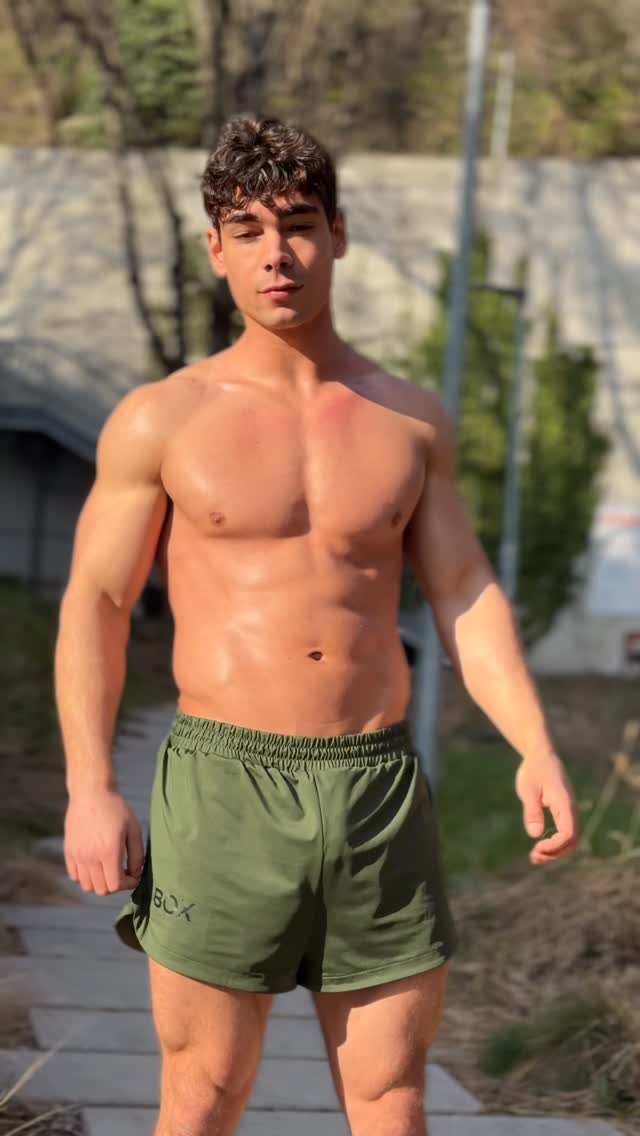 Sweaty workout! 🏋️