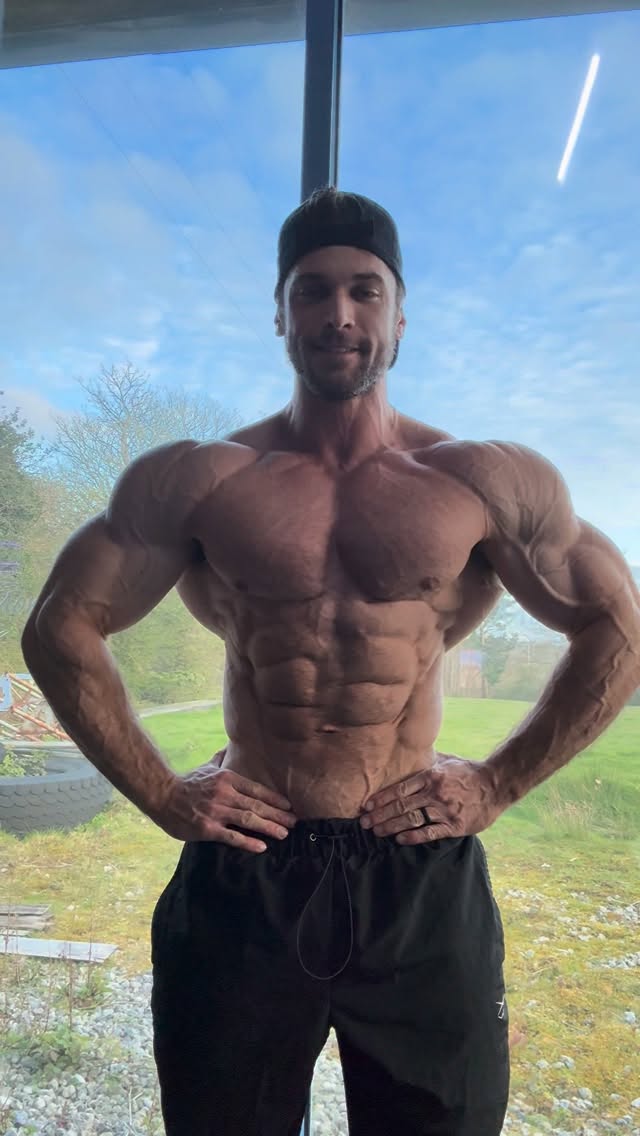 Understanding your flaws is part of the game I try look after myself with my own mobility work but I think got a few tra