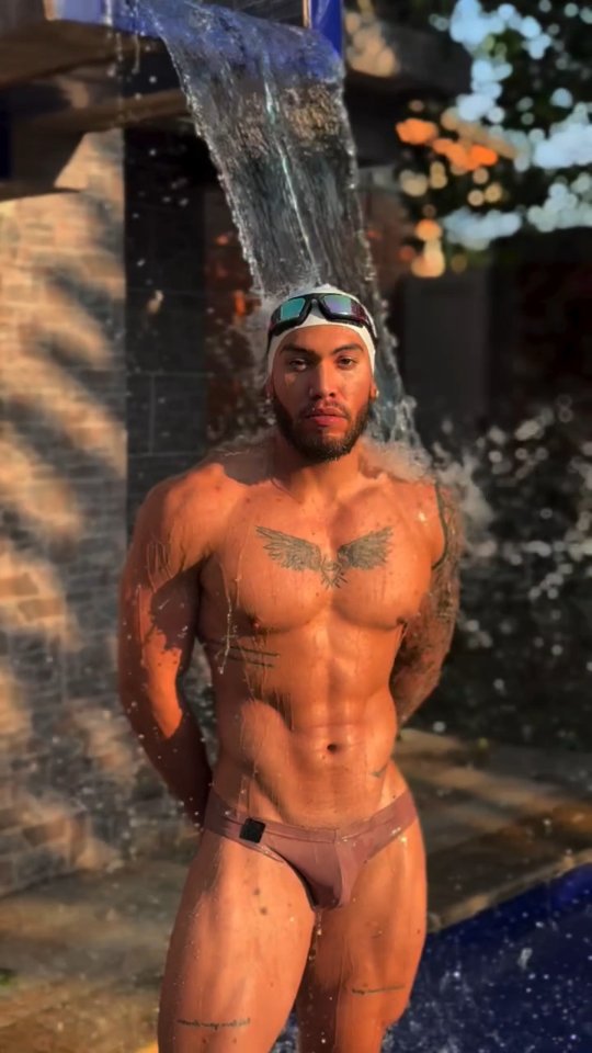 Maskulinos • Pierre Sagom