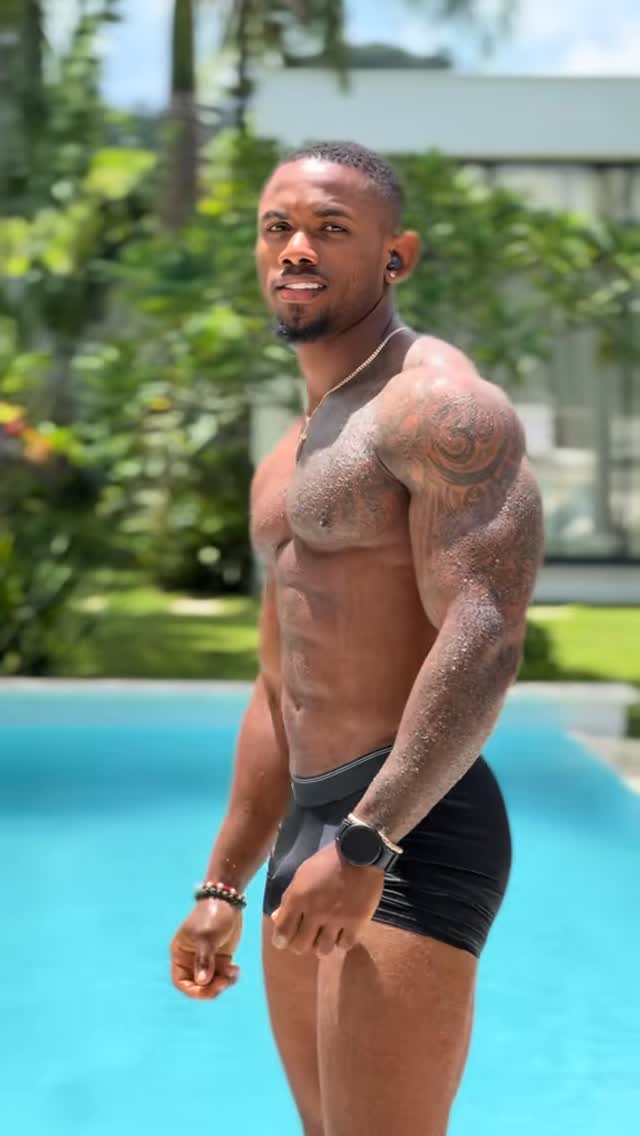 🥰