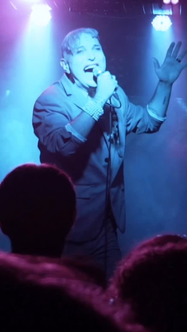 That's me singing one of my favorite songs "I would" written by my friend and great music producer !