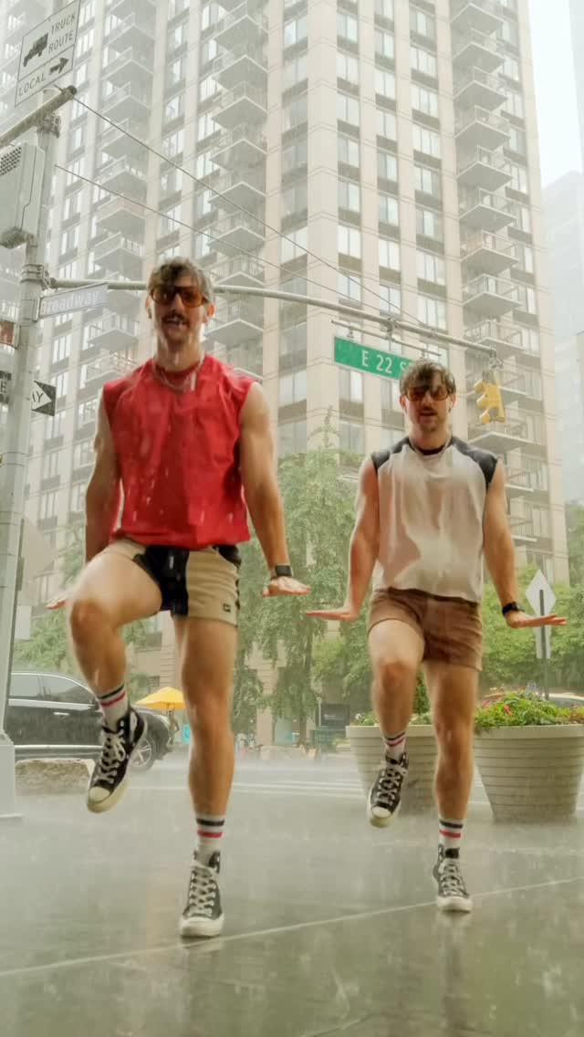 Chicago the musical in the rain