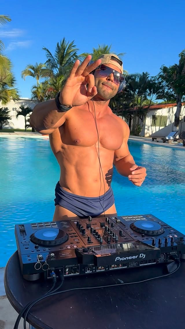 Sunset vibes! ☀️🤌🏻