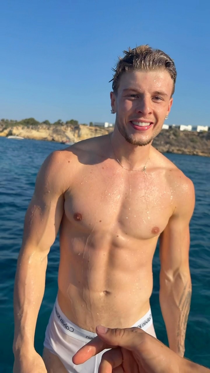 Vitamin D and sea ☀️😜