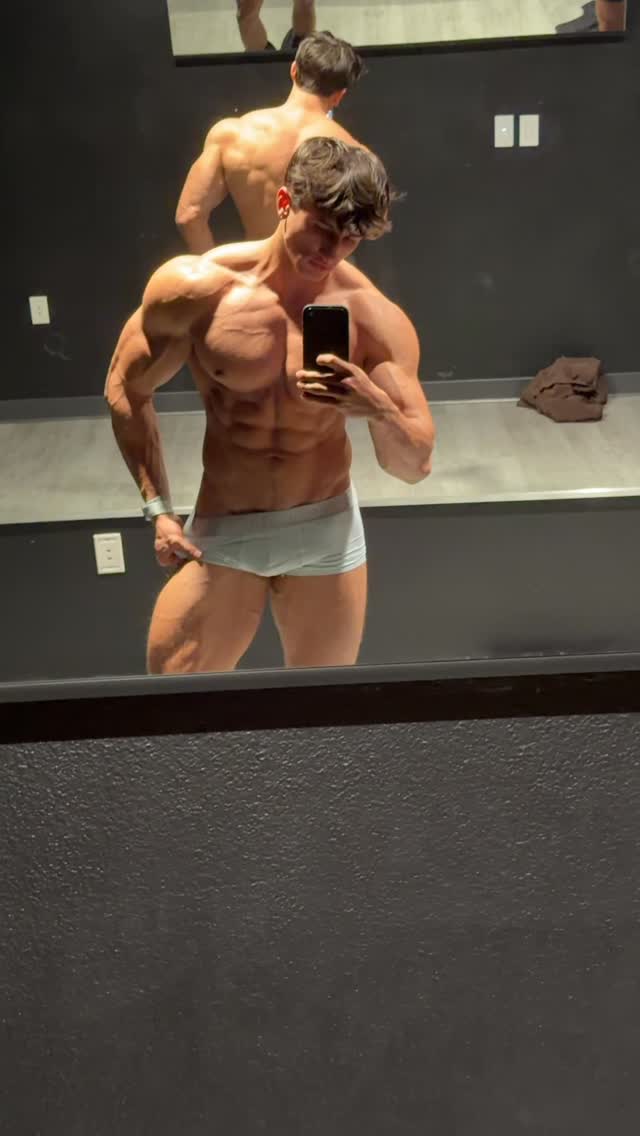 Genuinely my best look to date