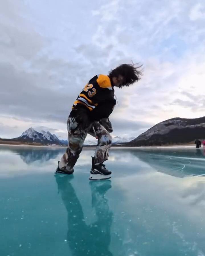 Cool moves, even cooler vibes ⛸️