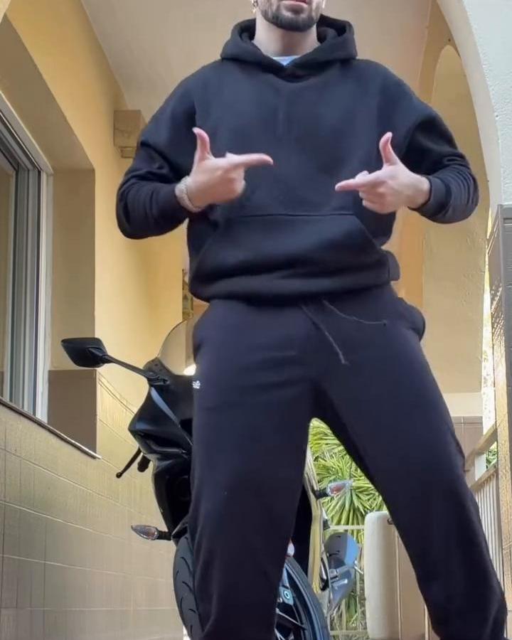 Felices fiestas / Happy holidays family 🎄🎅