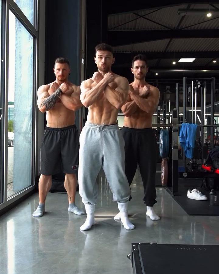 Aesthetic Posing Flow 🔱