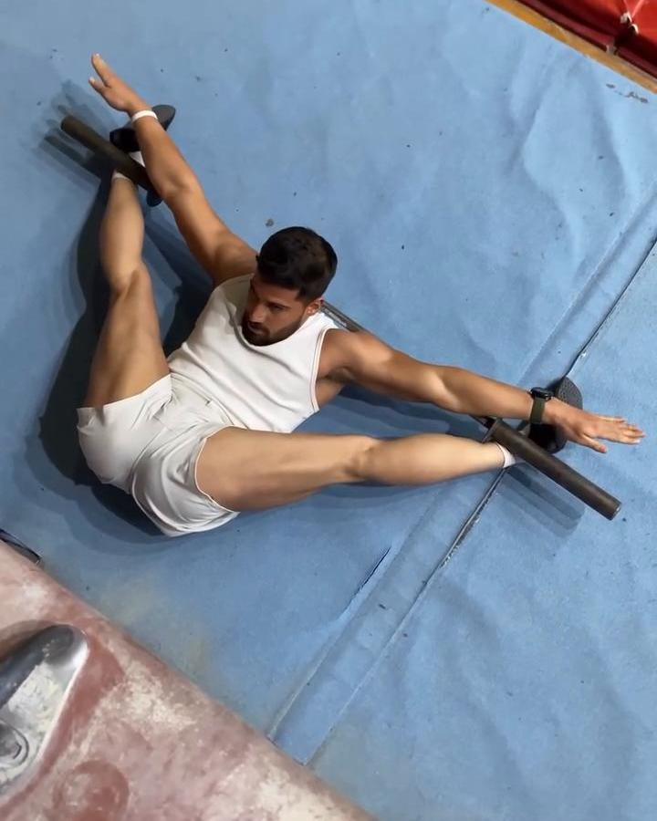 پیچشششش😂🦾😎🤯