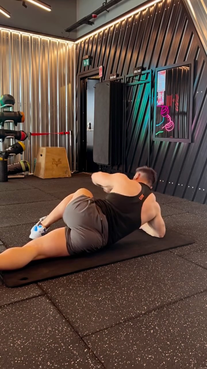 Antrenman sonrası şart esnemek lazım 😇