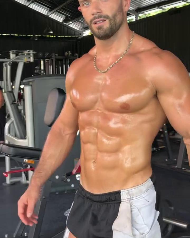 If you want to use my video, just make sure to tag me. 🫶