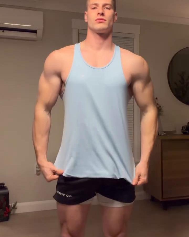 Get ready with me for the gym 💪