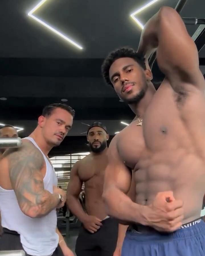 Are you coming to the sauna? 🤔